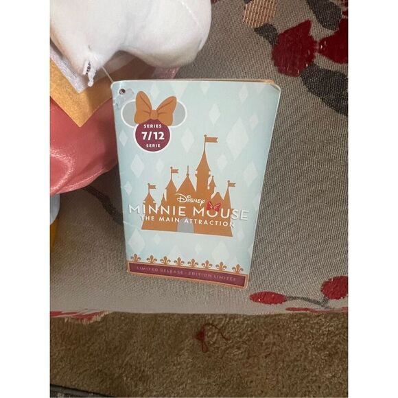 NWT DISNEY Minnie Mouse Main Attraction Grand Carousel 17” - Picture 4 of 11